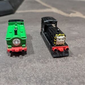 E R T L Train Cars From Thomas The Train Marvis And Duck
